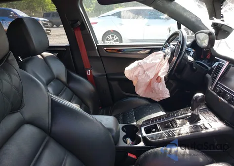 2015 Porsche Macan S из США, поврежденный, VIN WP1AB2A53FLB61453